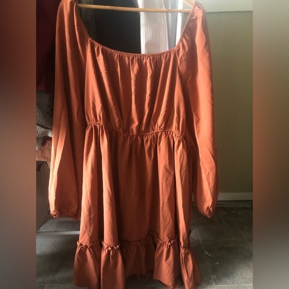 SHEIN CURVE NWT off/on shoulder flowy dress - Picture 2 of 6